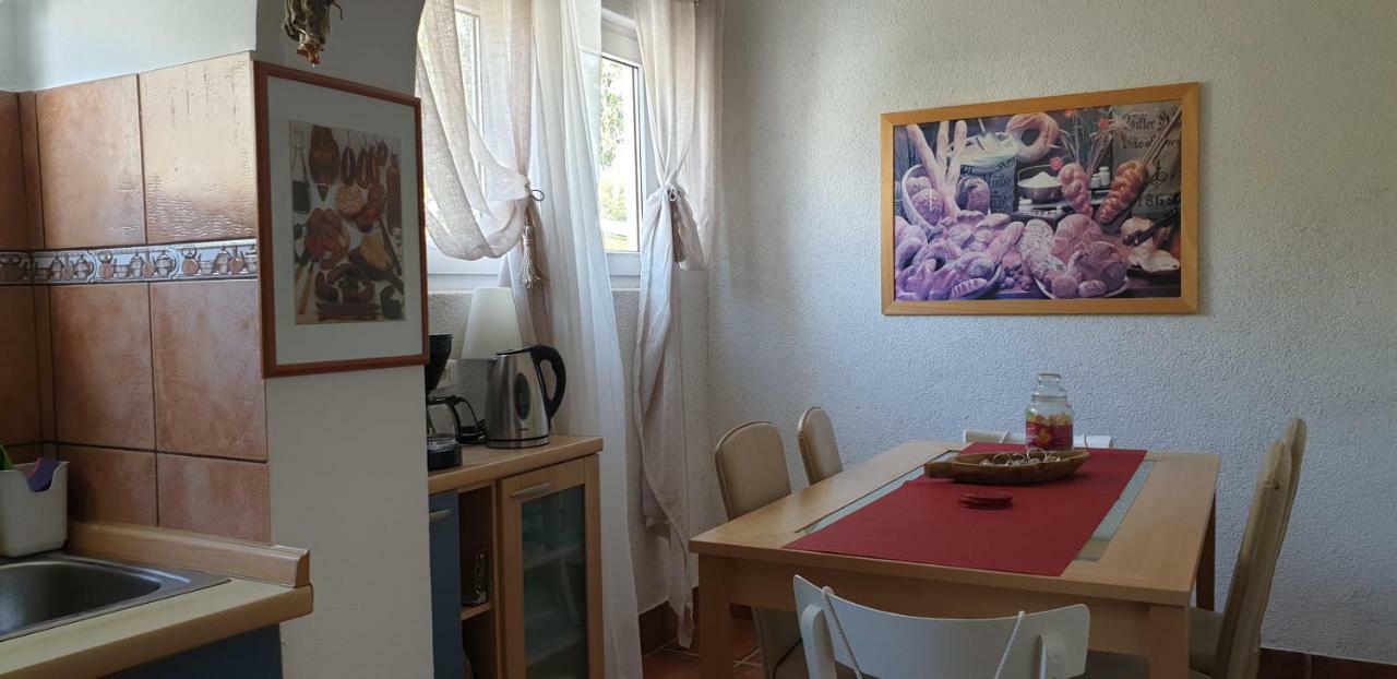Apartman Felice Starigrad Paklenica Esterno foto